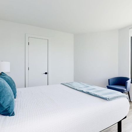 2Br Executive Apartment In Prime Location 알링턴 외부 사진