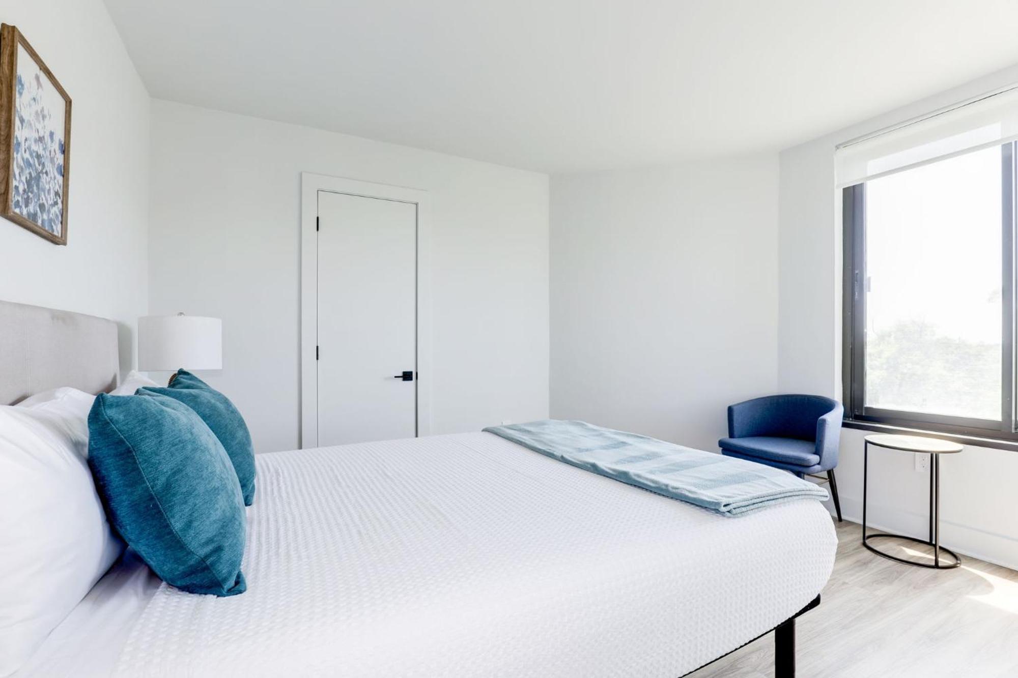 2Br Executive Apartment In Prime Location 알링턴 외부 사진