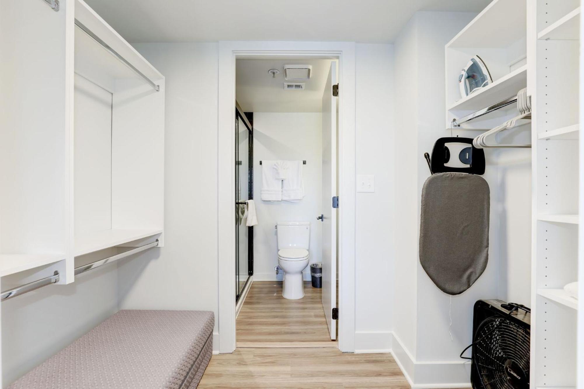 2Br Executive Apartment In Prime Location 알링턴 외부 사진
