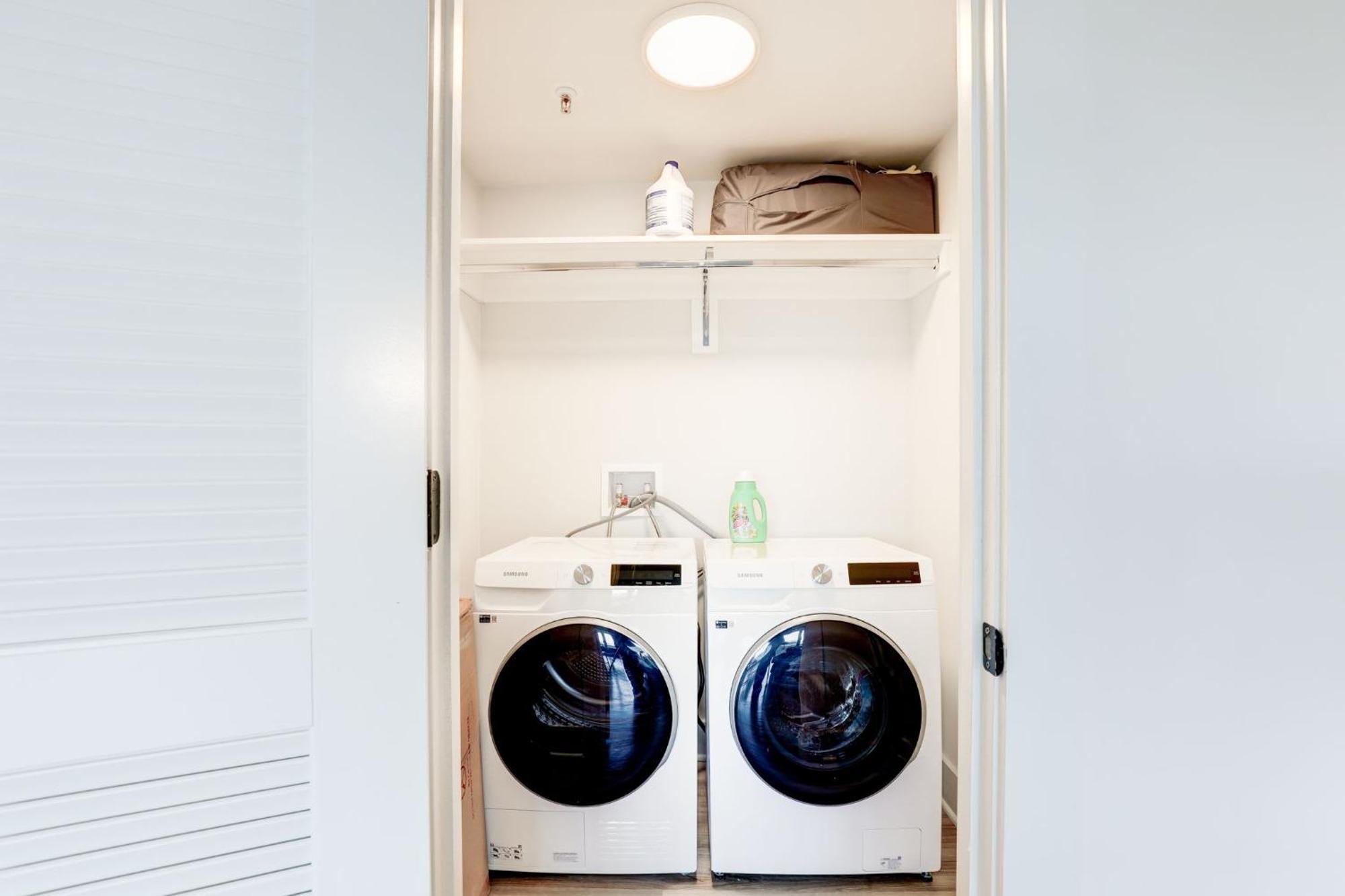 2Br Executive Apartment In Prime Location 알링턴 외부 사진