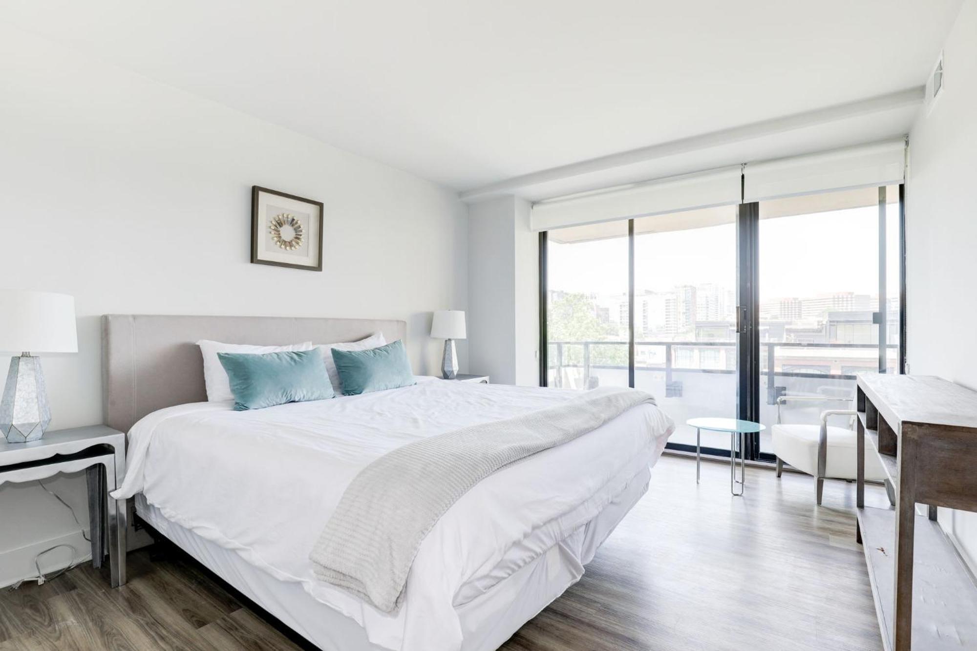 2Br Executive Apartment In Prime Location 알링턴 외부 사진